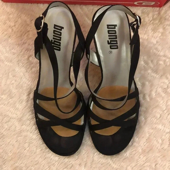 Bongo Black Heels - Picture 2 of 4